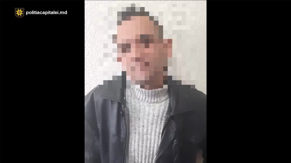 Un bărbat riscă până la 2 ani de închisoare pentru alertă falsă cu bombă